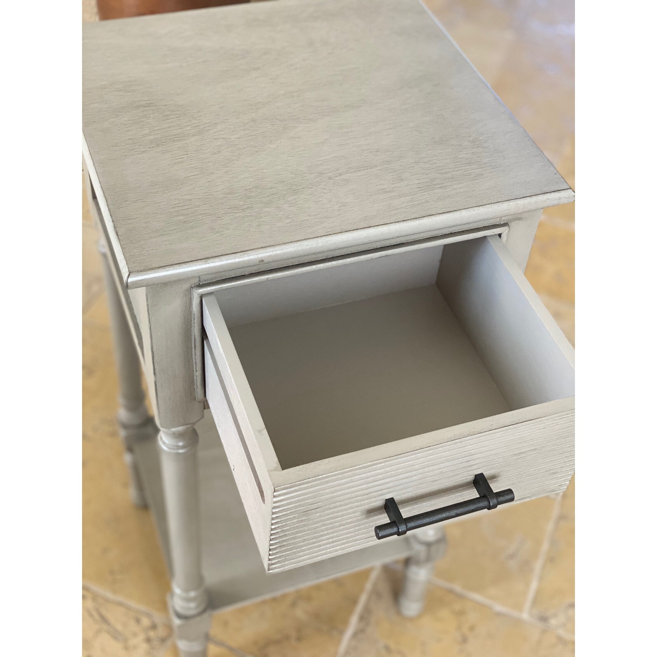 Vera French Country End Accent Table With Storage