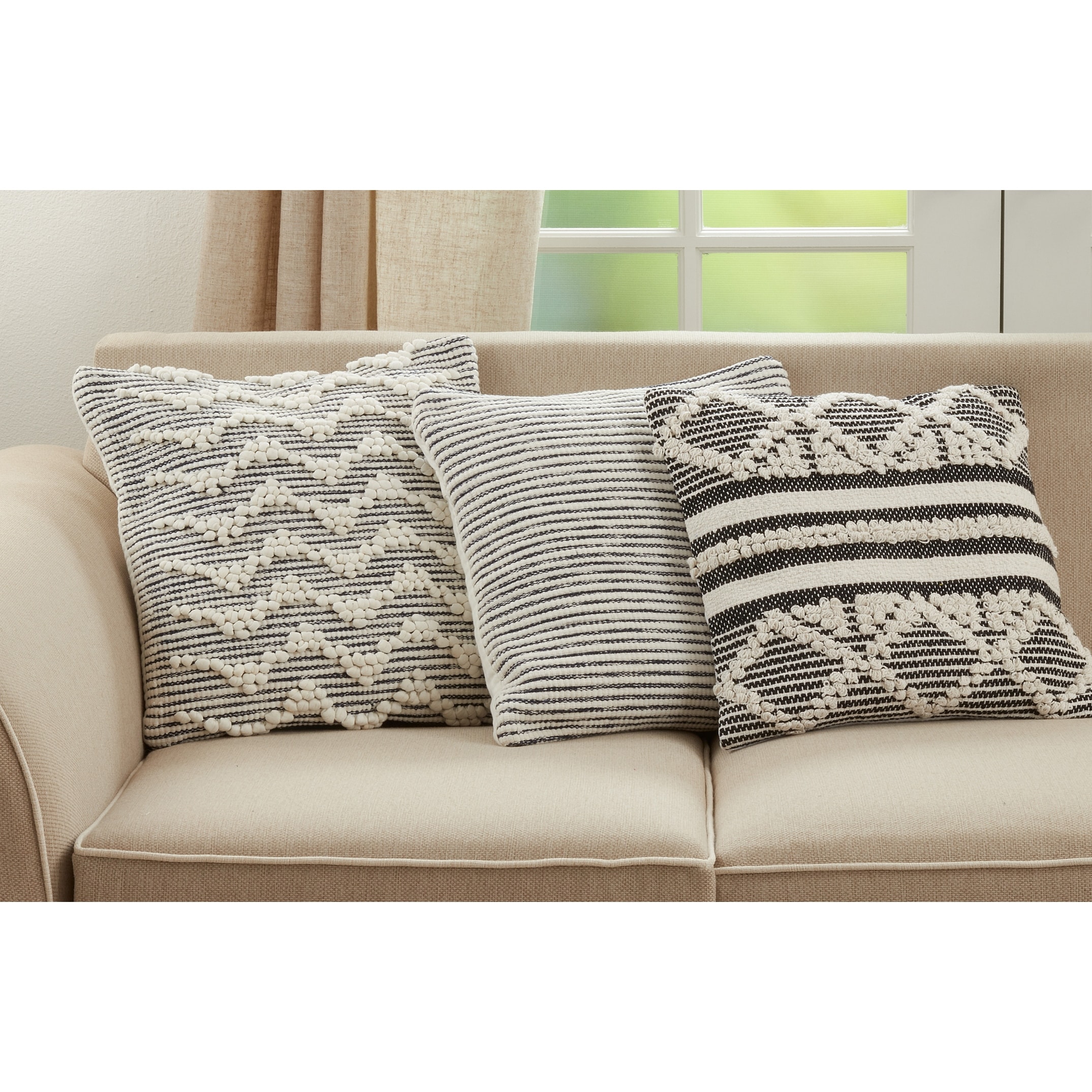 Throw Pillow With Woven Striped Design