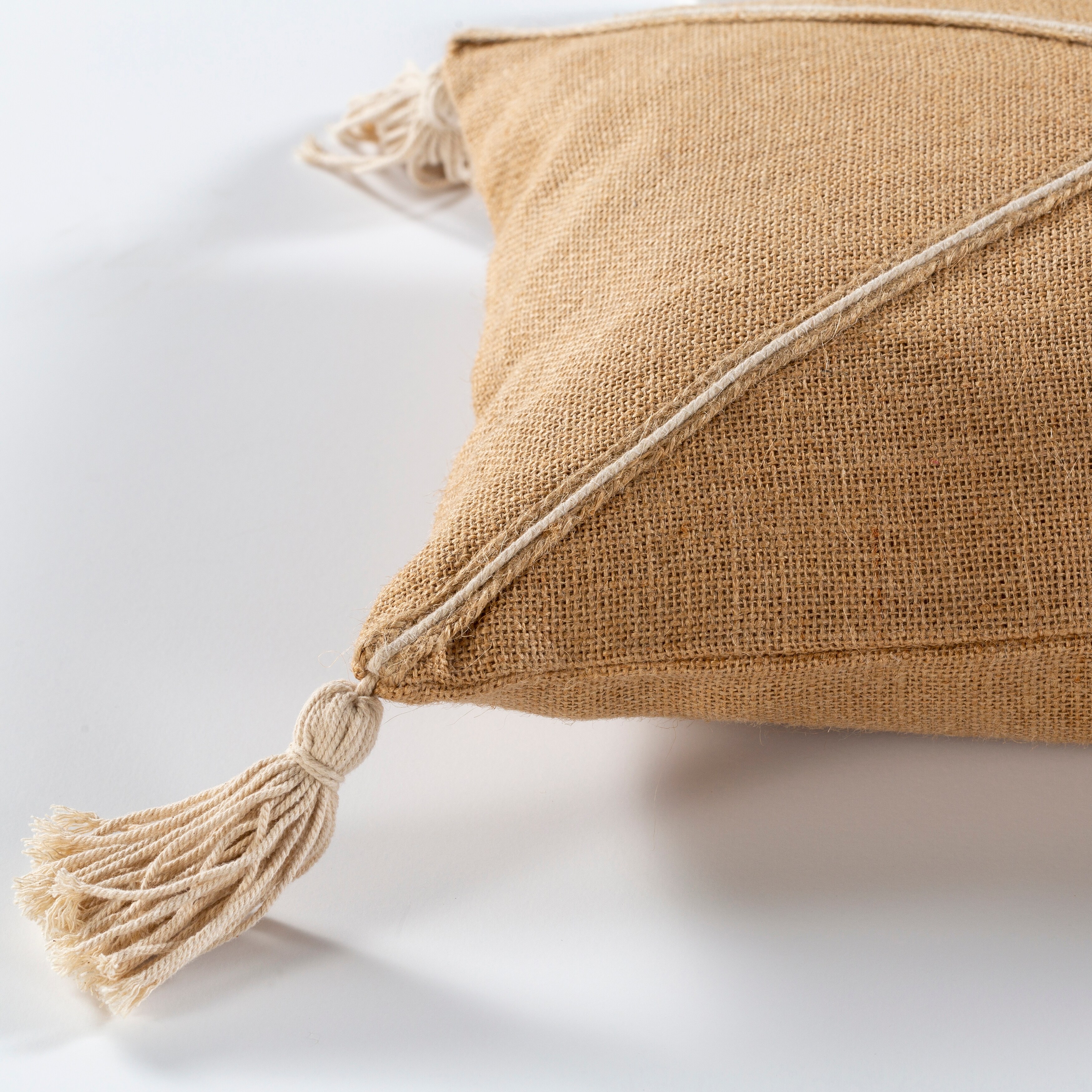 Artistic Weavers Darya Nautical Knot 14x22-inch Jute Lumbar Throw Pillow