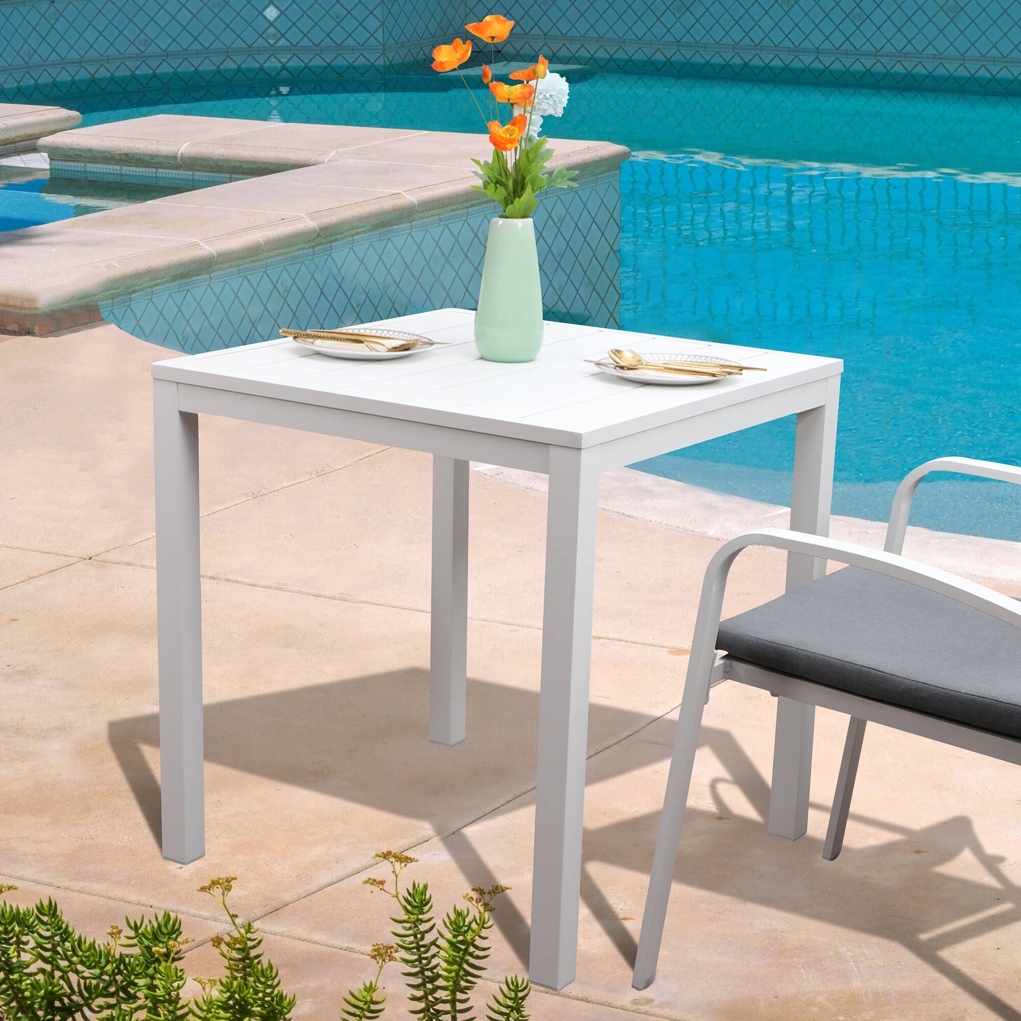35" x 35" Aluminum Outdoor Square Dining Table