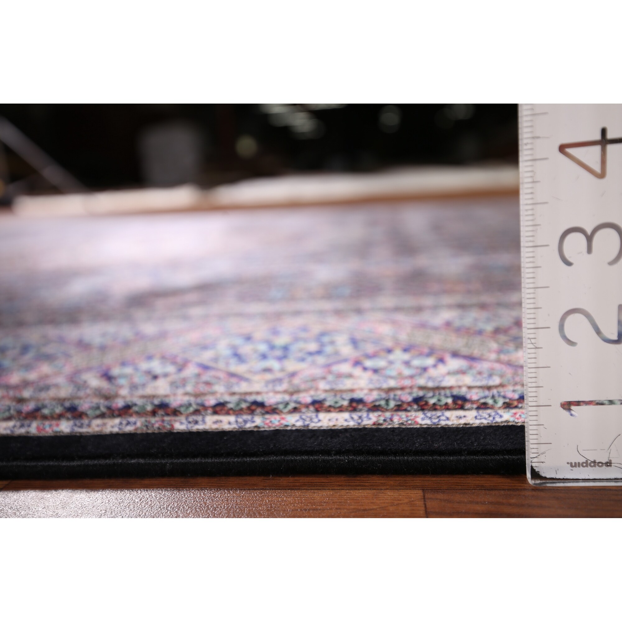 Black Floral Qum Turkish Area Rug Machine-Made Silk & Polyester Carpet - 5'2" x 7'10"