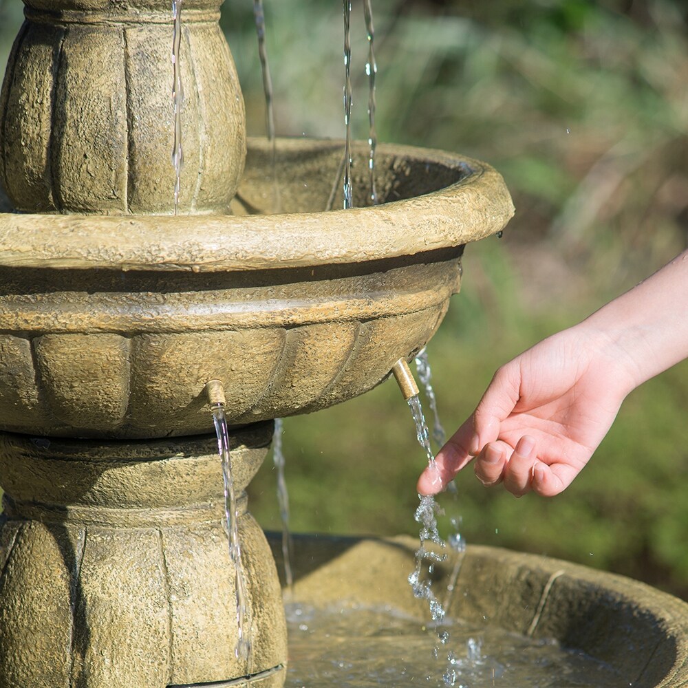 Classic 3-Tier Garden Outdoor Polyresin Freestanding Water Fountain