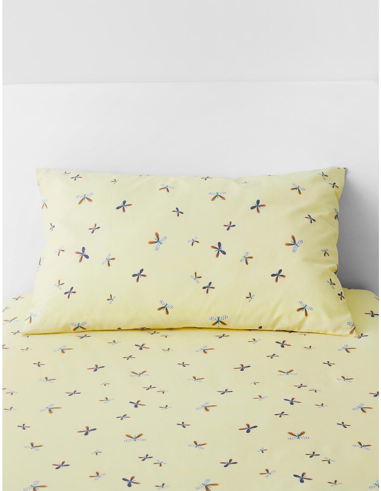 Sheridan FUNNY BUGS SINGLE SHEET SET IN PASTEL YELLOW