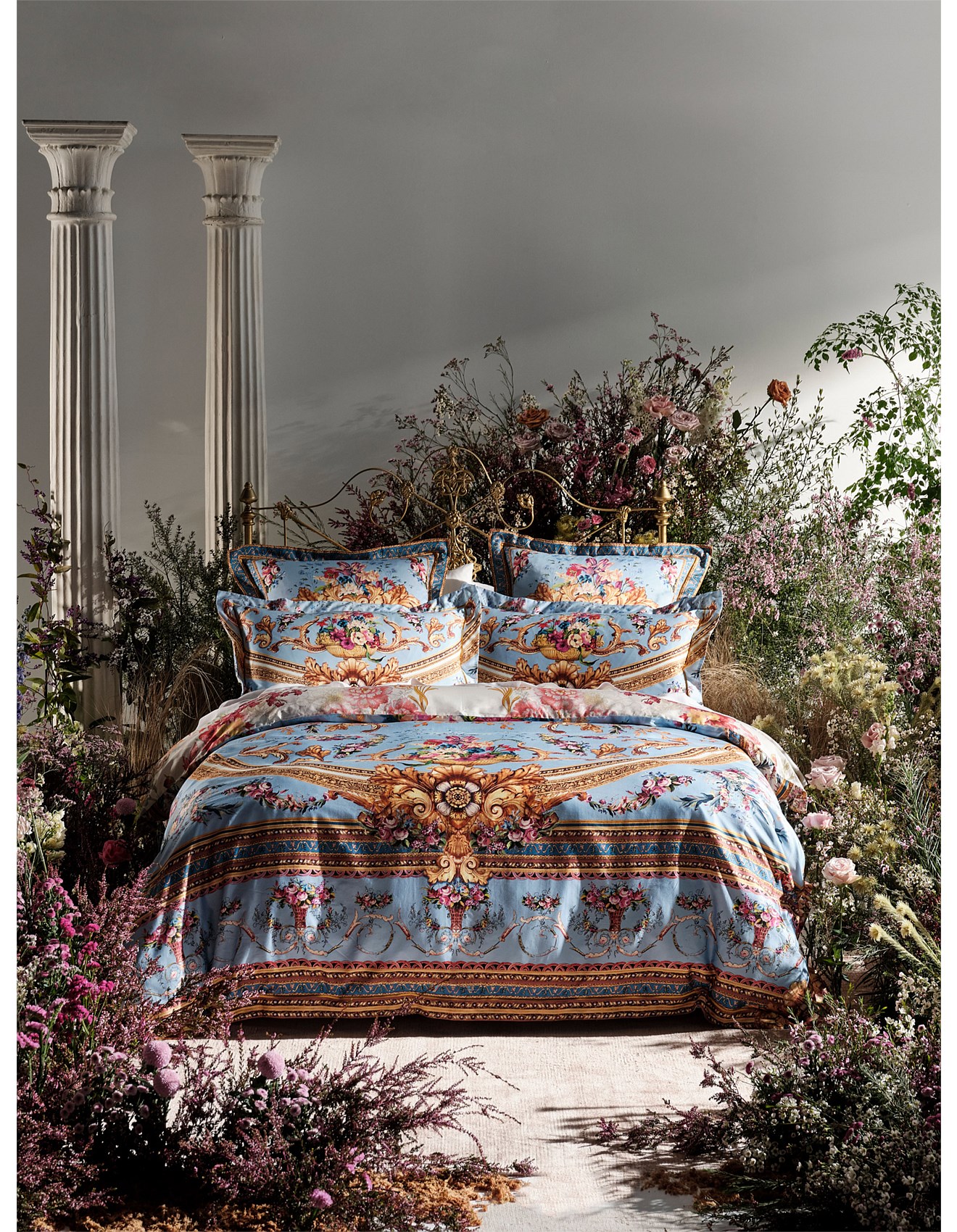 Camilla Floraful Blue Super King Quilt Cover Set