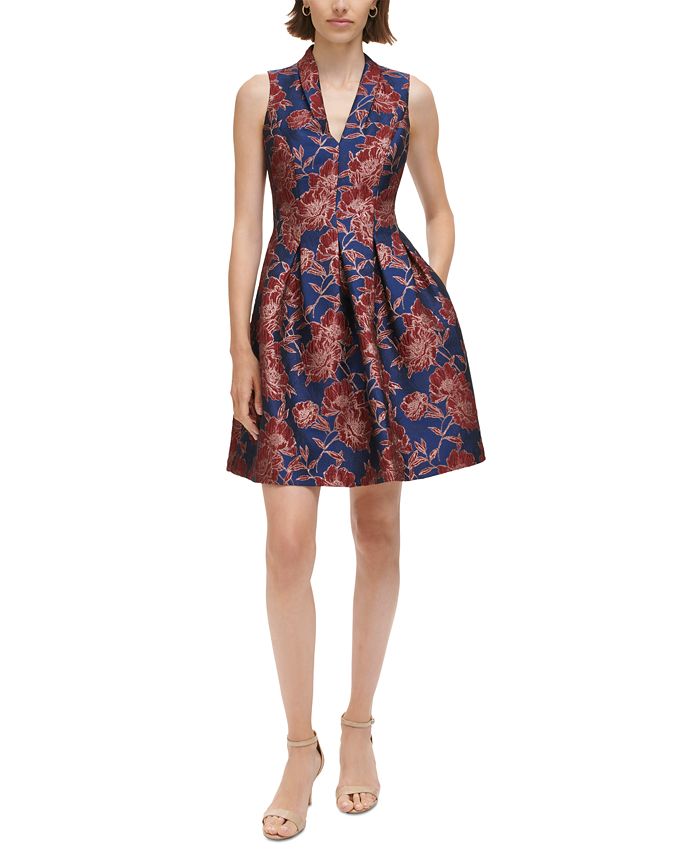 Vince Camuto Petite Sleeveless Floral Jacquard Dress