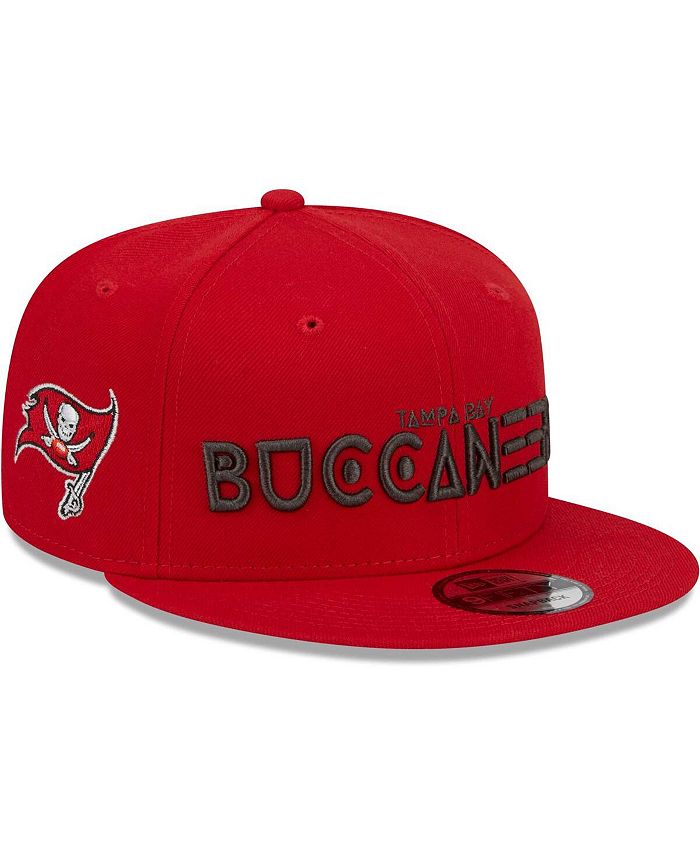 New Era Men's Red Tampa Bay Buccaneers Word 9FIFTY Snapback Hat