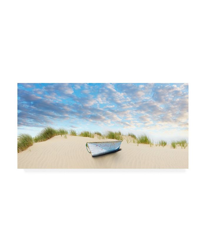 Trademark Global James Mcloughlin Beach Photography III Canvas Art - 15" x 20"