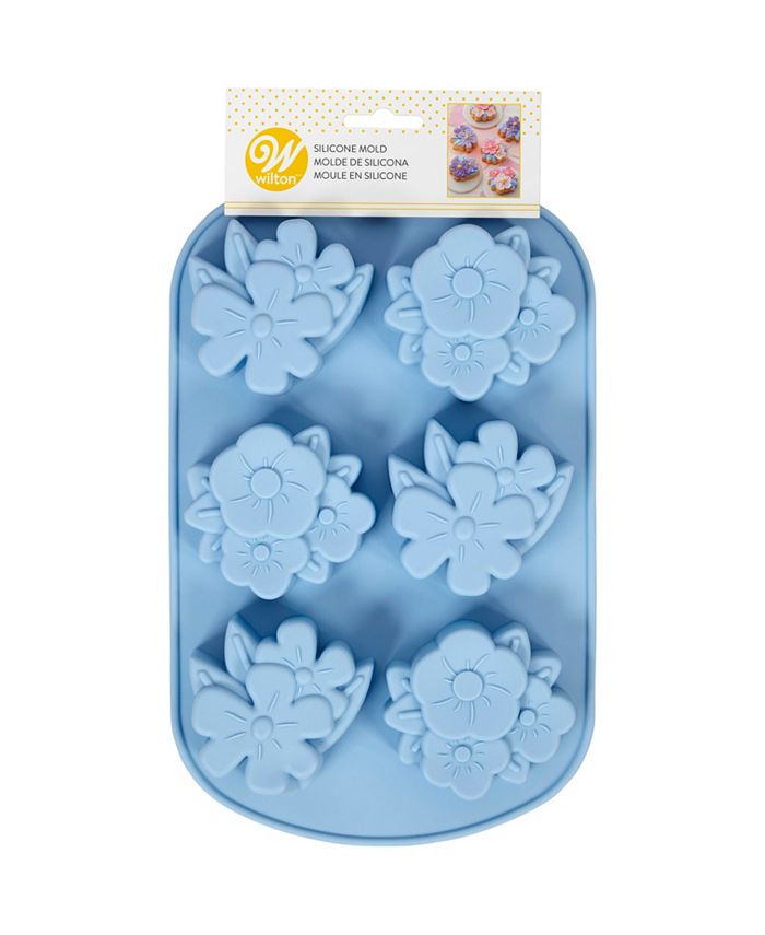 Wilton Silicone Mold, Floral Party, 6 Cavity