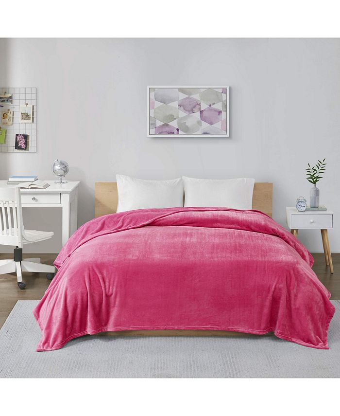 Gracie Mills Microlight Plush Oversized Blanket, Pink - King