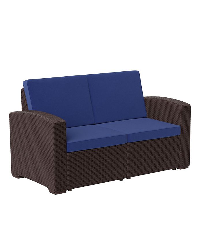 Offex Seneca Brown Rattan Loveseat with All-Weather Navy Cushions