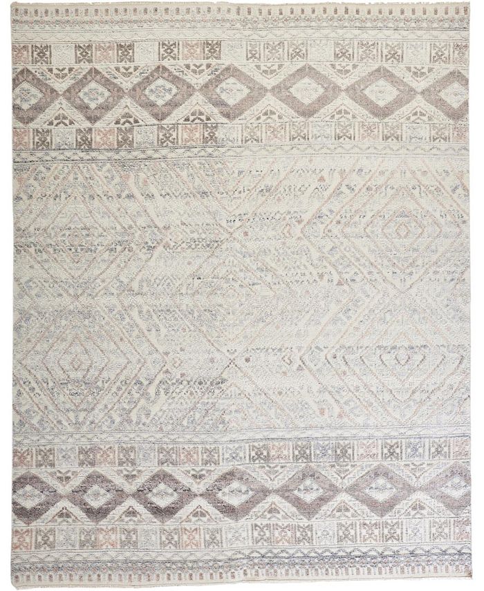 Simply Woven Esther EST6495 5'6" x 8'6" Area Rug