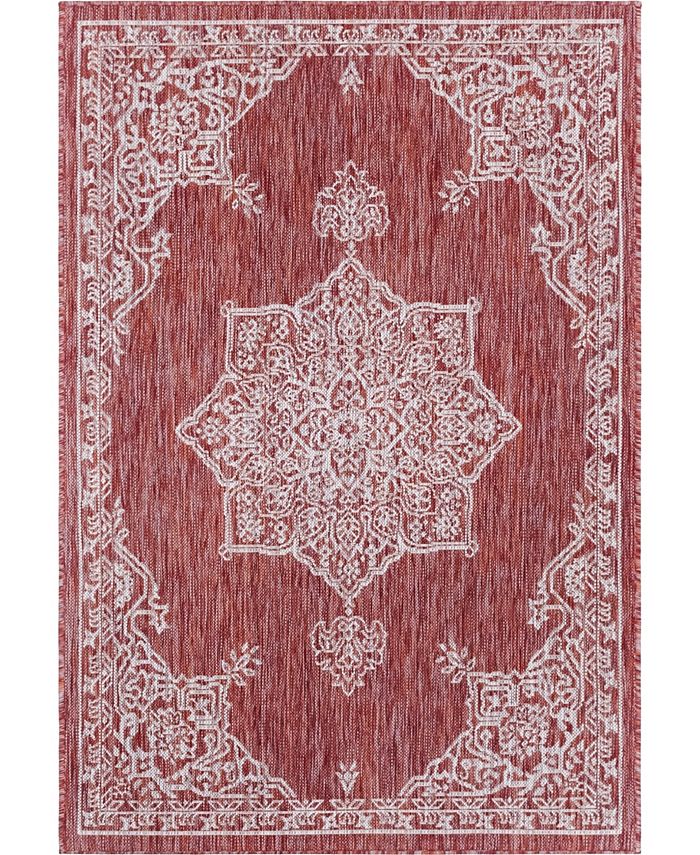 Bayshore Home Outdoor BH Pashio Traditional II Antique 4' x 6' Area Rug