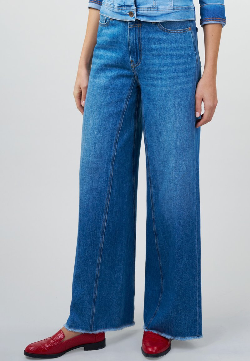 Blue Fire LENI NEW FREEDOM - Jeans Relaxed Fit