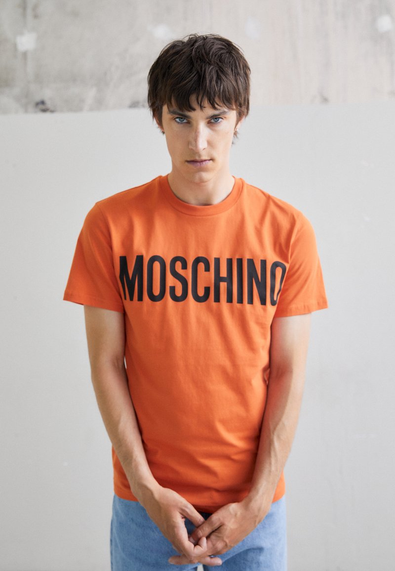 MOSCHINO T-Shirt print
