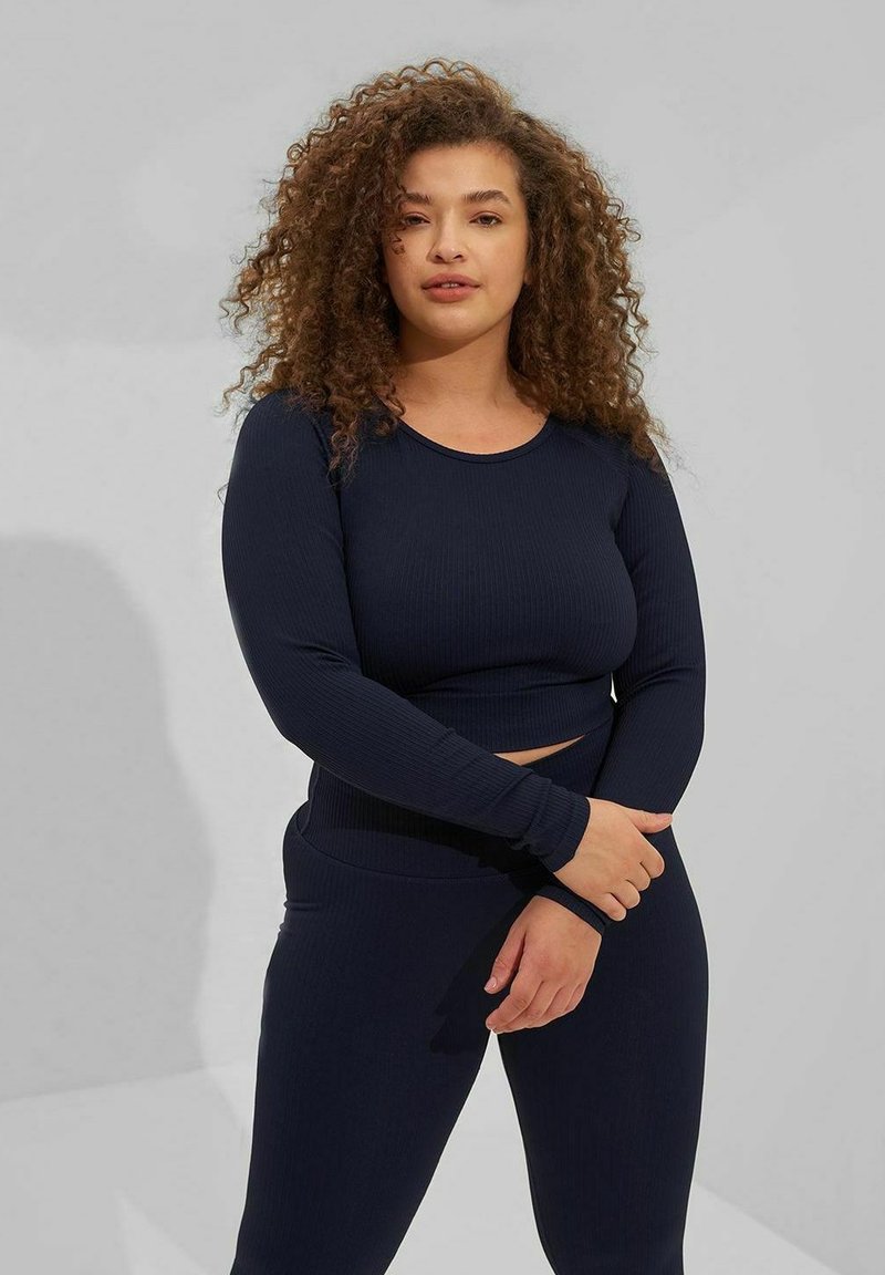 aim’n® RIBBED SEAMLESS CROP - Langarmshirt