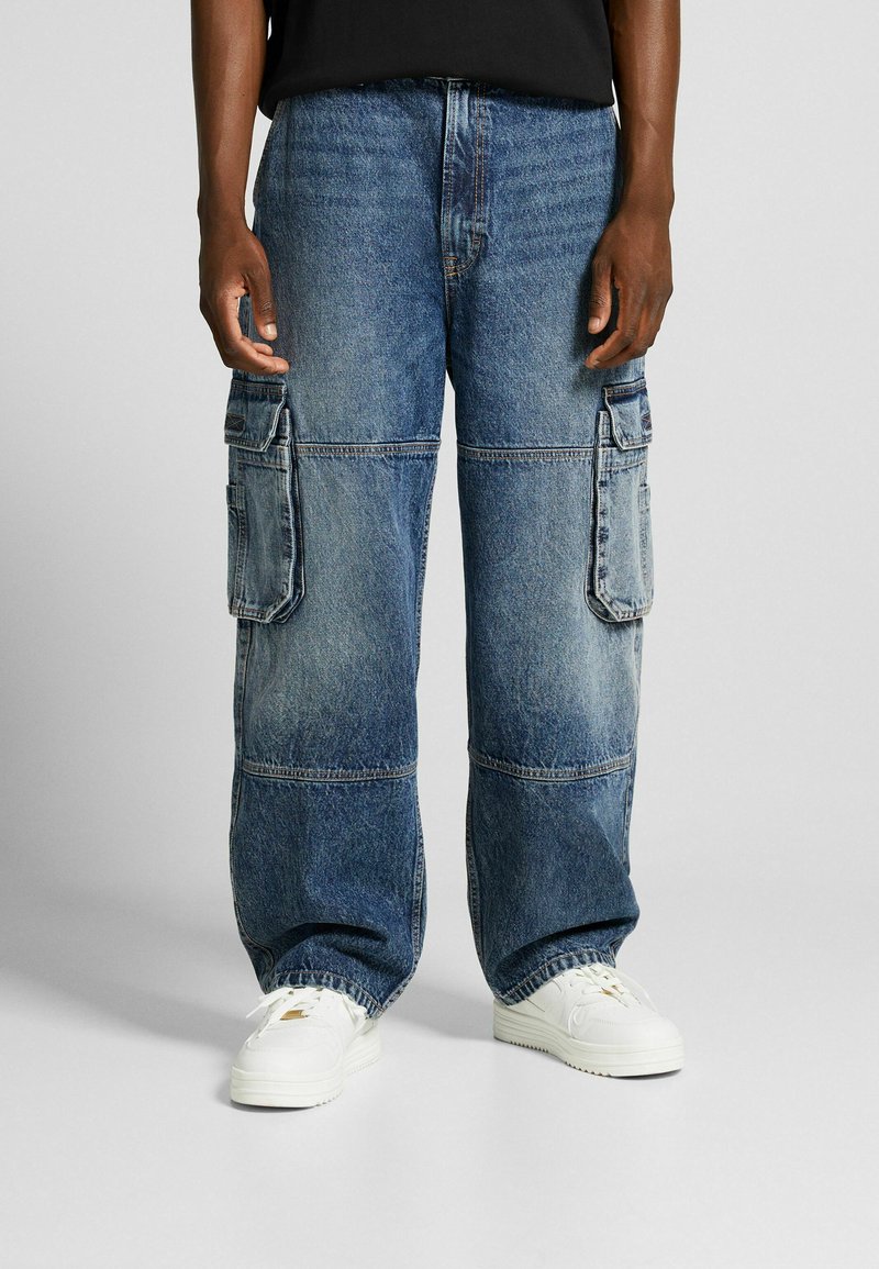 Bershka FADED-EFFECT SKATER - CARGO - Jeans Relaxed Fit