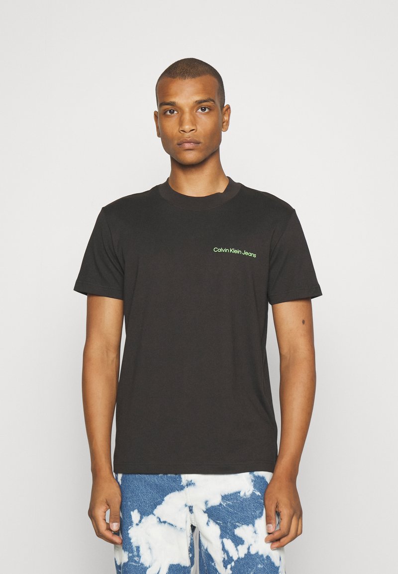 Calvin Klein Jeans LOGO TAPE TEE GENDERLESS UNISEX - T-Shirt print