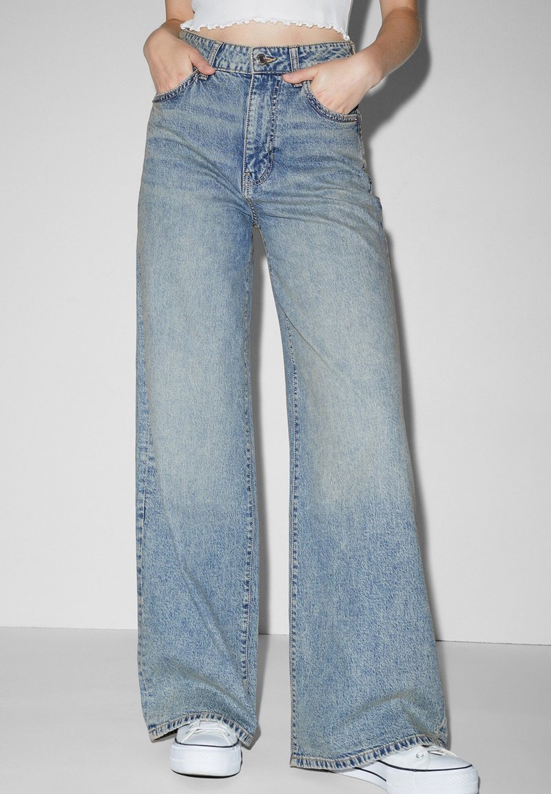 CLOCKHOUSE Flared Jeans