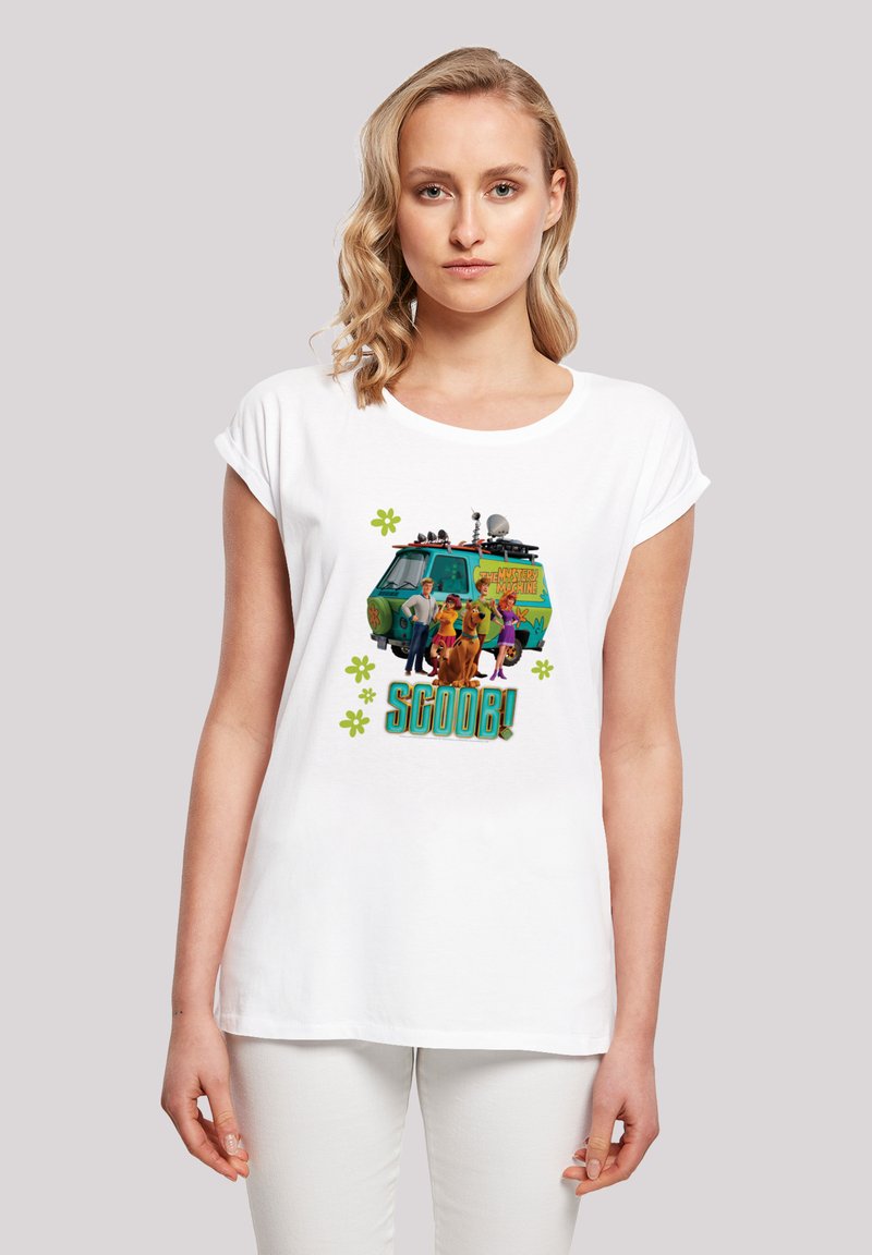 F4NT4STIC EXTENDED SHOULDER T-SHIRT 'SCOOBY DOO MYSTERY INC GROUP' - T-Shirt print