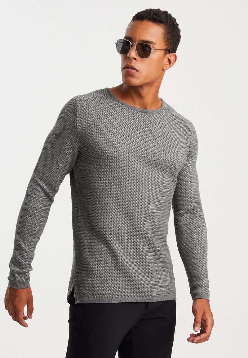 Leif Nelson Strickpullover