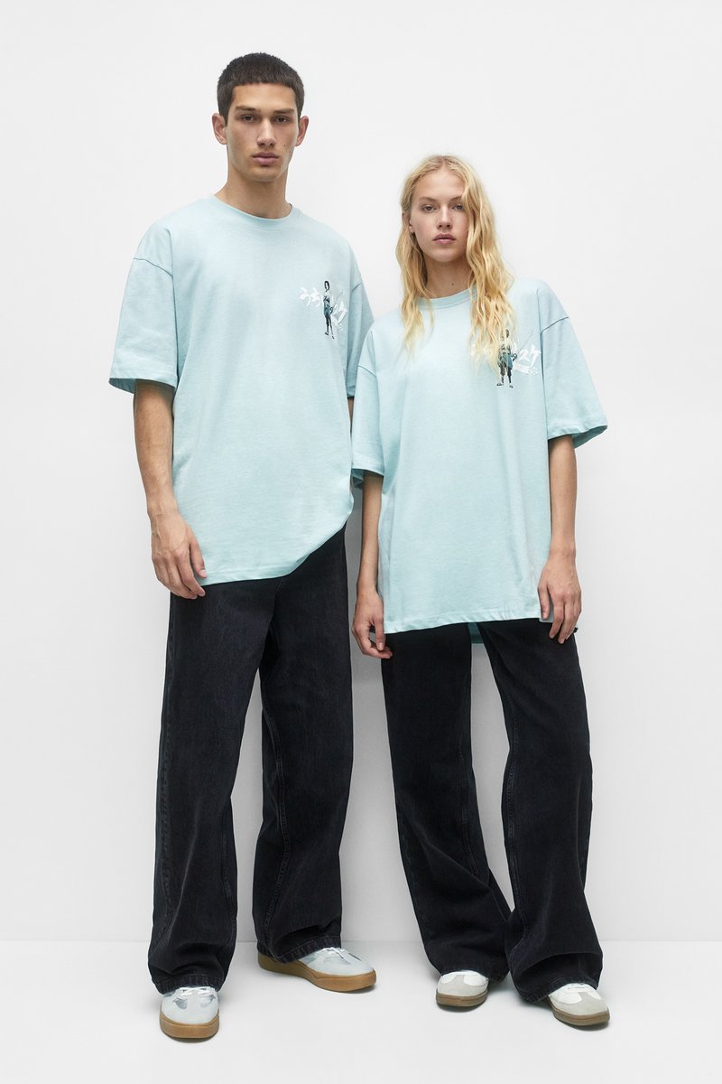 PULL&BEAR SASUKE UCHIHA - T-Shirt print