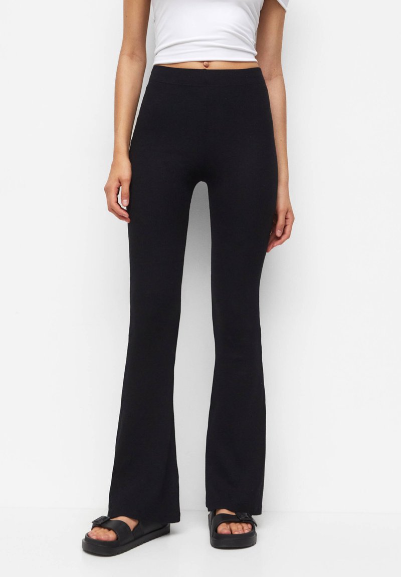 PULL&BEAR Stretch bell bottom trousers - Stoffhose