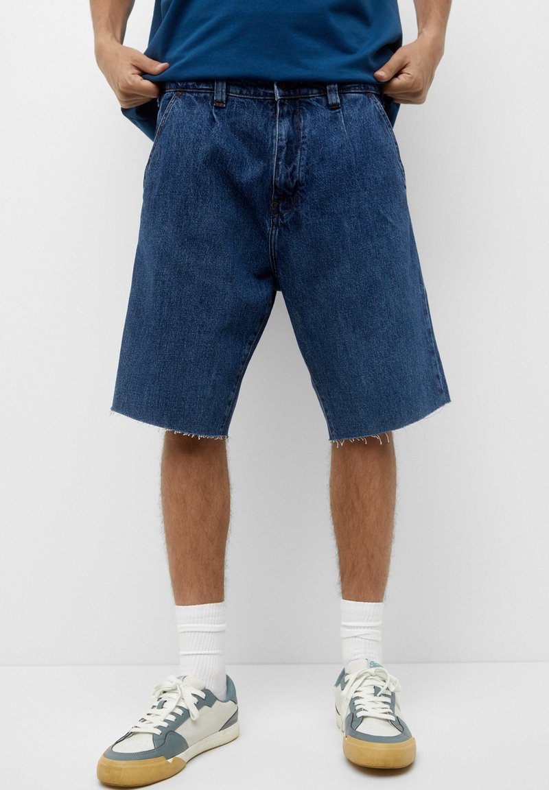 PULL&BEAR WIDE-LEG WITH DARTS - BERMUDA  - Jeans Shorts