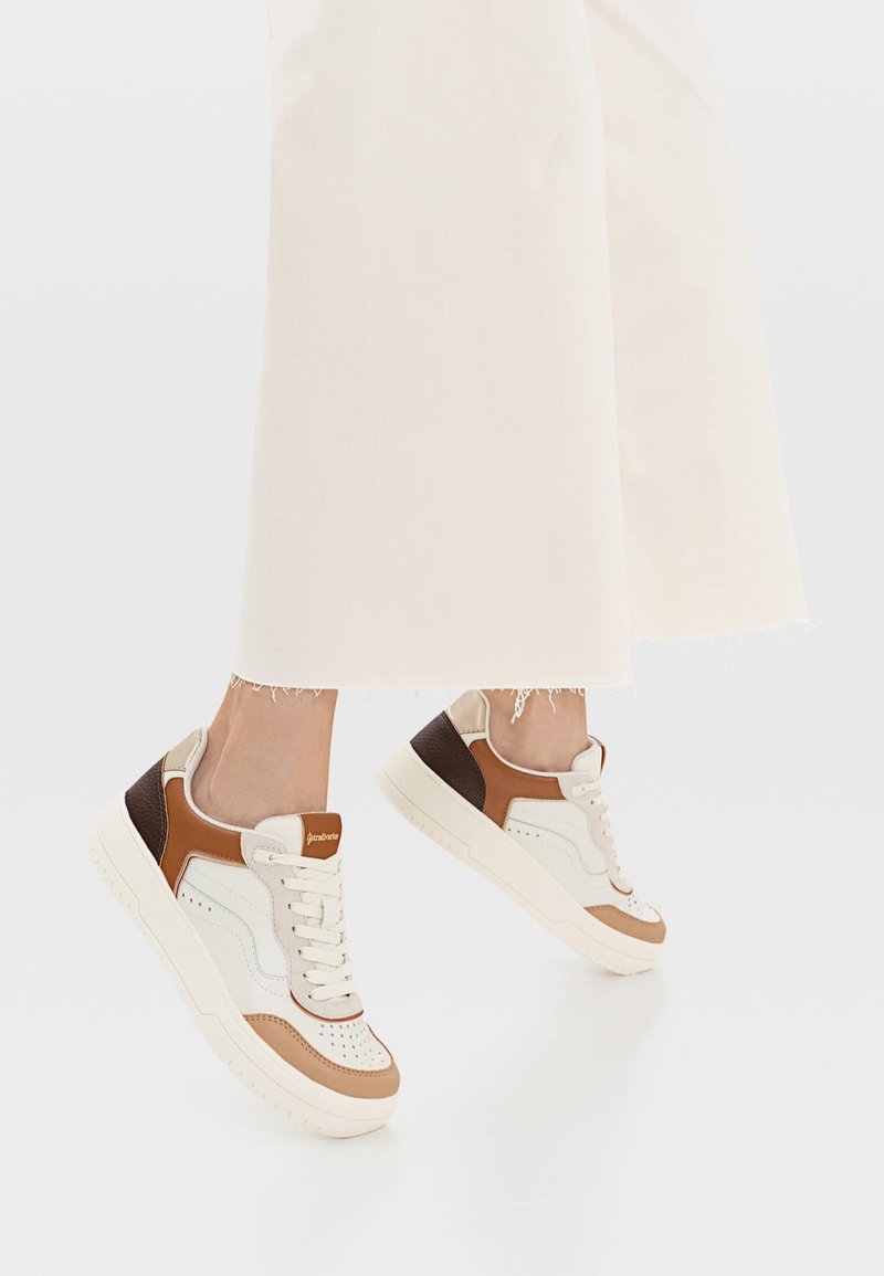 Stradivarius MIT DETAILS  - Sneaker low