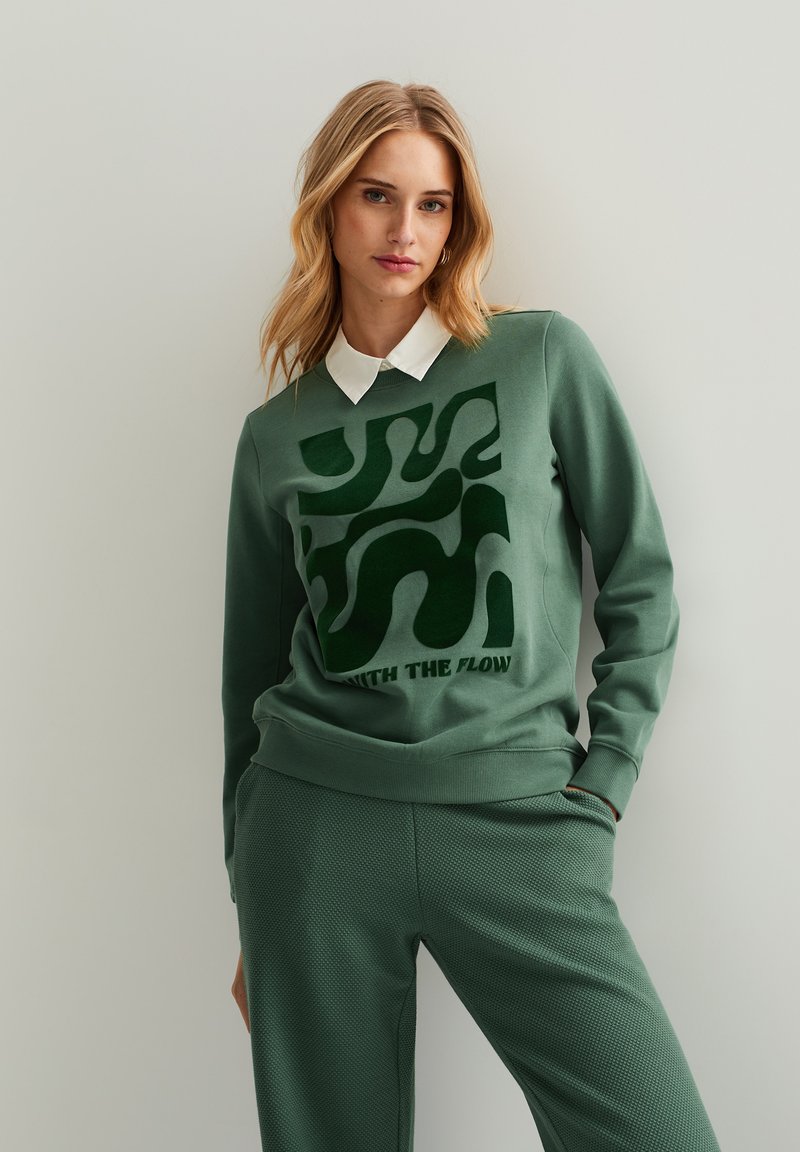 WE Fashion Sweatshirt