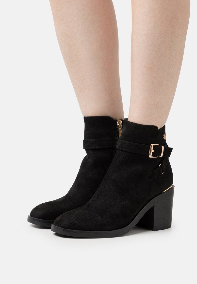 XTI Ankle Boot