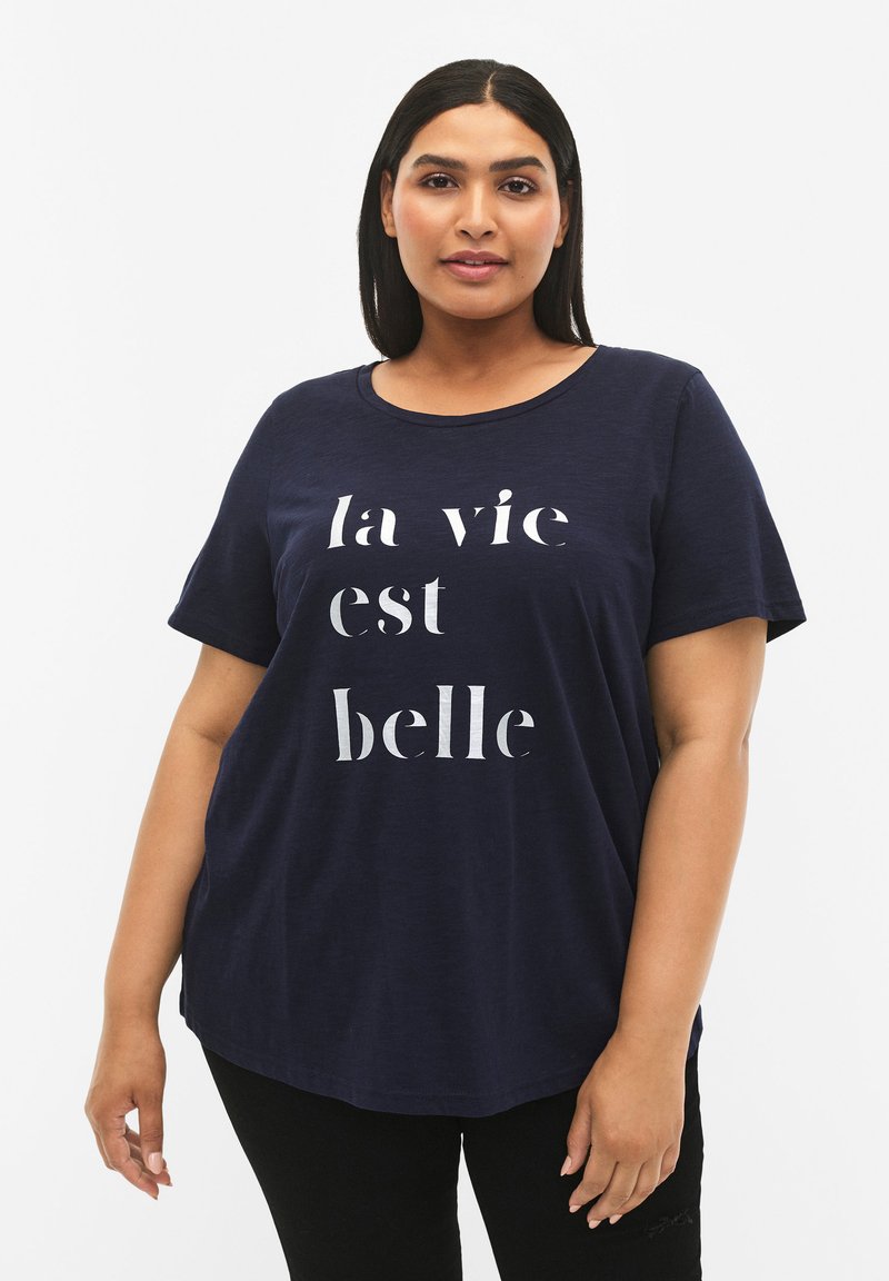 Zizzi WITH TEXT PRINT - T-Shirt print